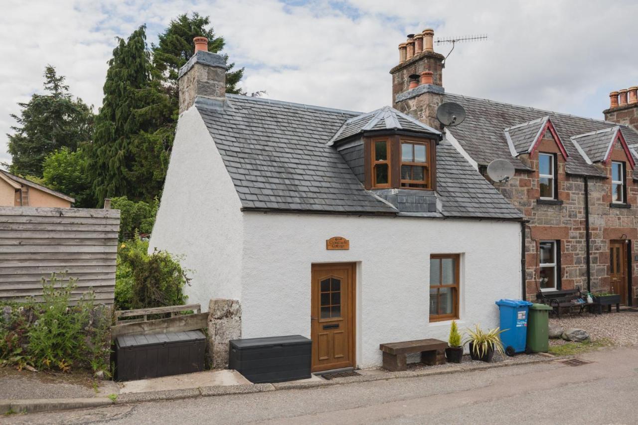 Crossroads Cottage Drumnadrochit Exterior photo